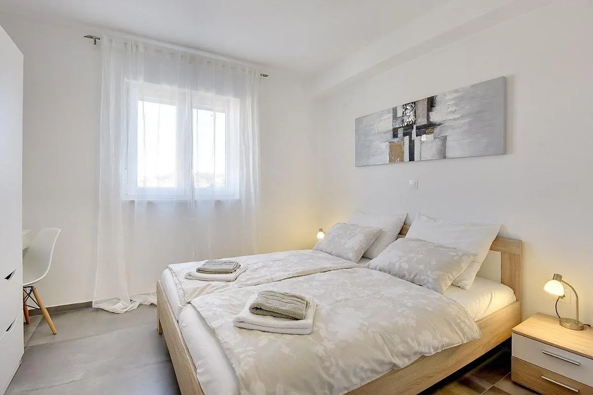 Apartment Barbara Medulin Croatia